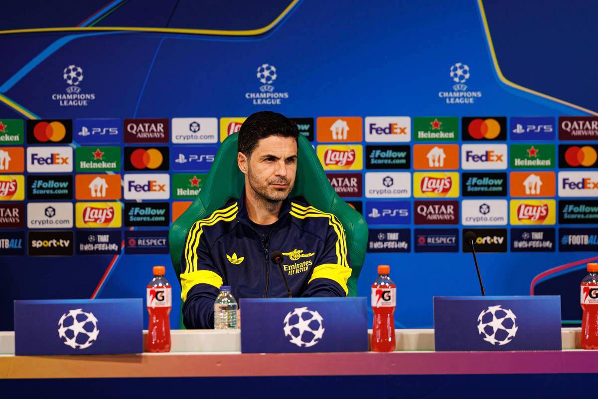 39岁的比利时教头孔帕尼百场76胜场均2.41分平瓜帅，翻三座山+三冠王可期